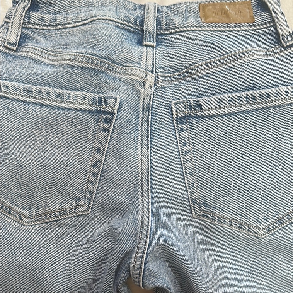 Hollister Men's Light Blue Distressed Jeans - Picture 7 of 9